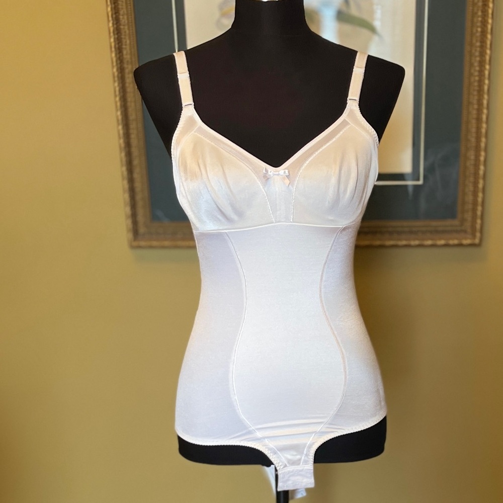 36B shapewear girdle